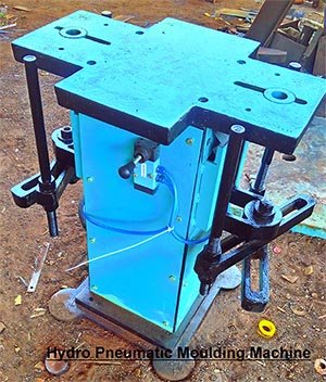 Moulding Machine